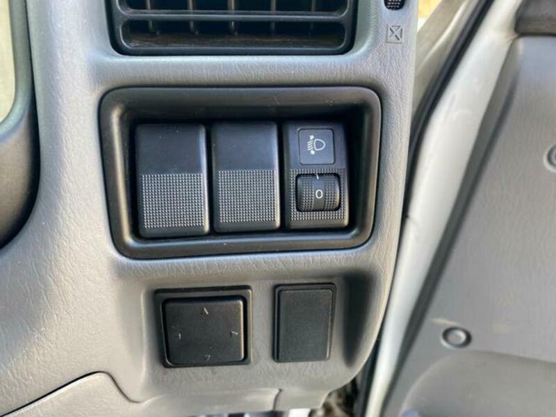 BONGO TRUCK