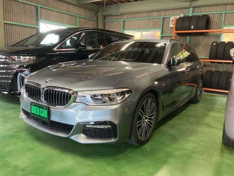 BMW 5 SERIES