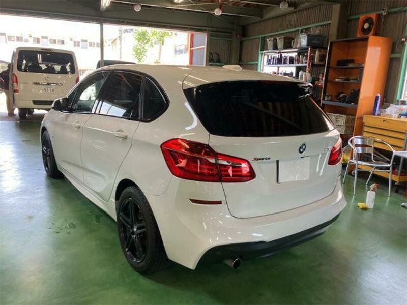 2 SERIES