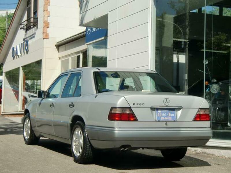 E-CLASS
