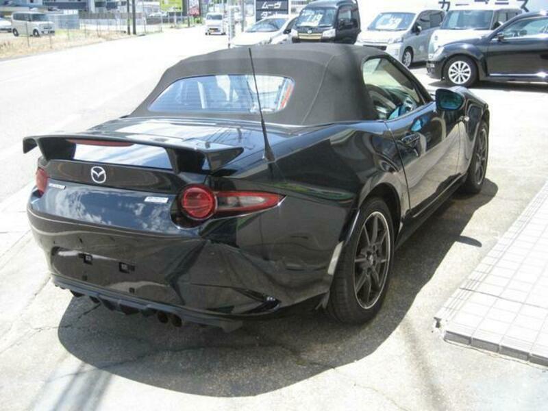 ROADSTER