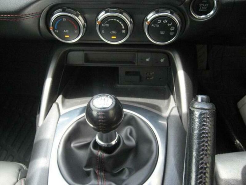ROADSTER