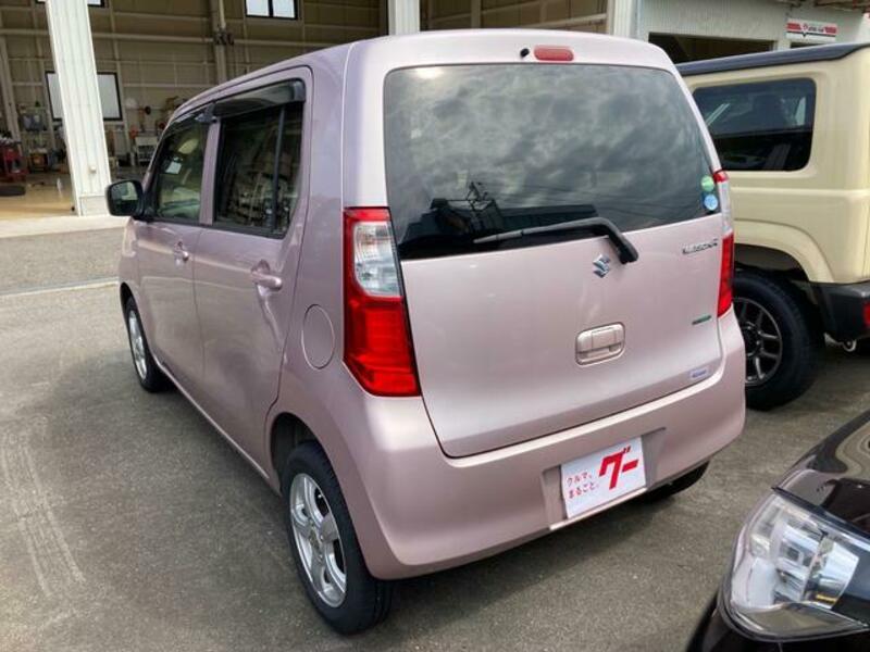 WAGON R