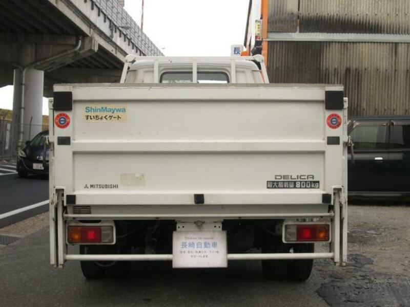 DELICA TRUCK