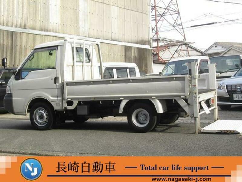 MITSUBISHI DELICA TRUCK