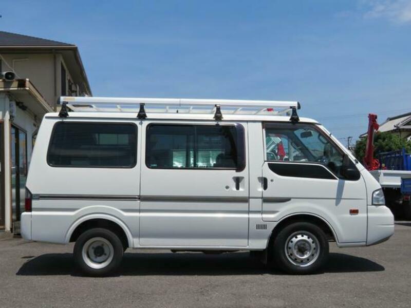 BONGO VAN