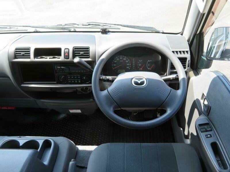 BONGO VAN