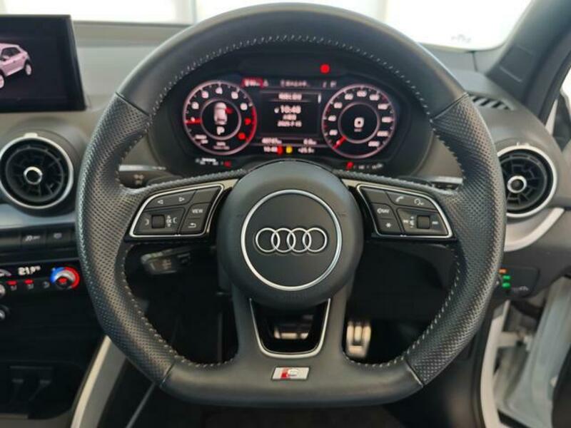 Q2