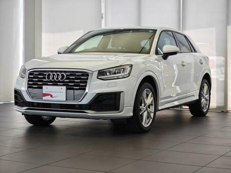 AUDI Q2