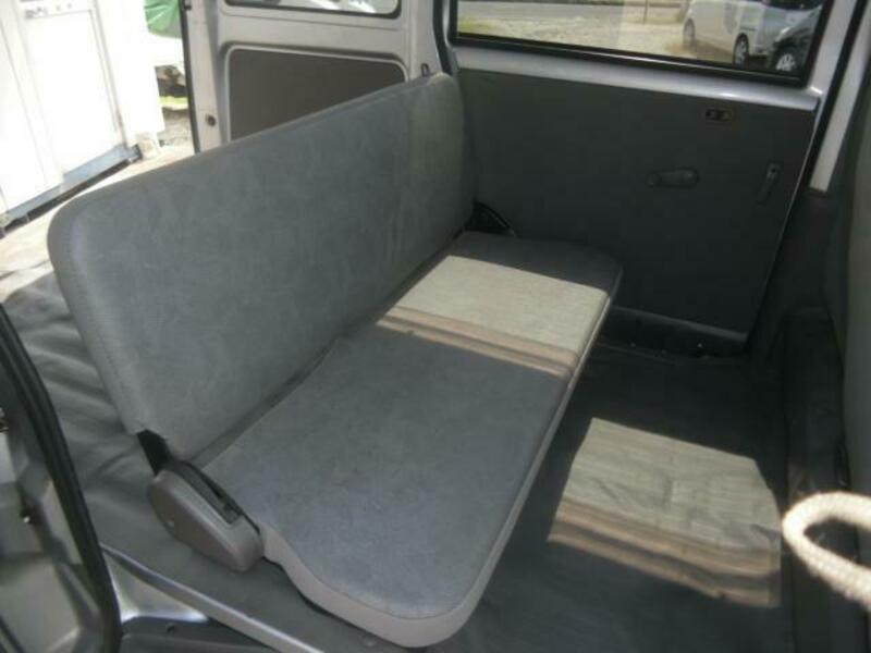 MINICAB VAN