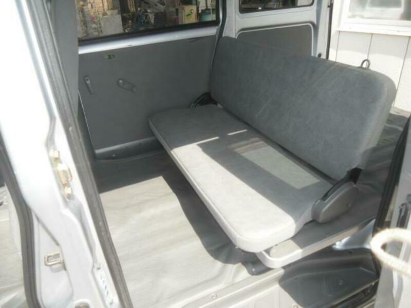 MINICAB VAN