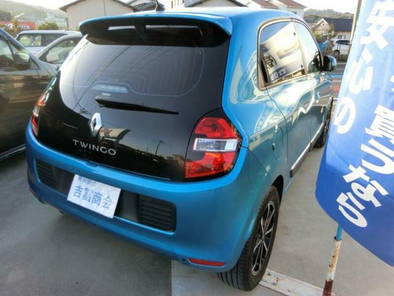 TWINGO