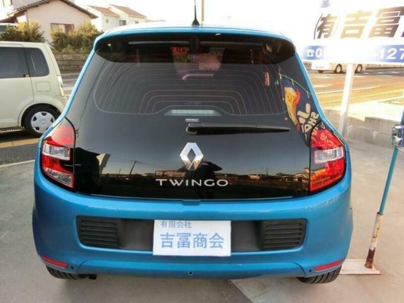 TWINGO