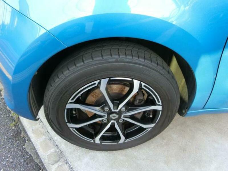 TWINGO