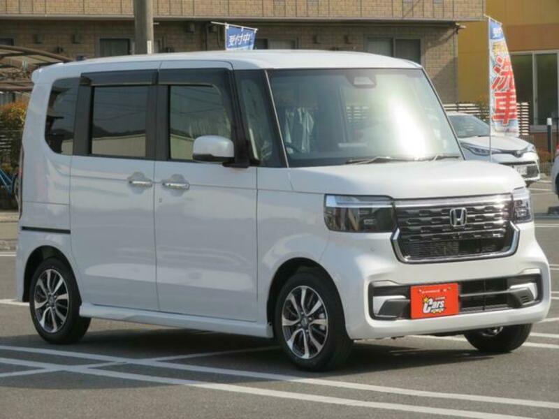 N BOX CUSTOM