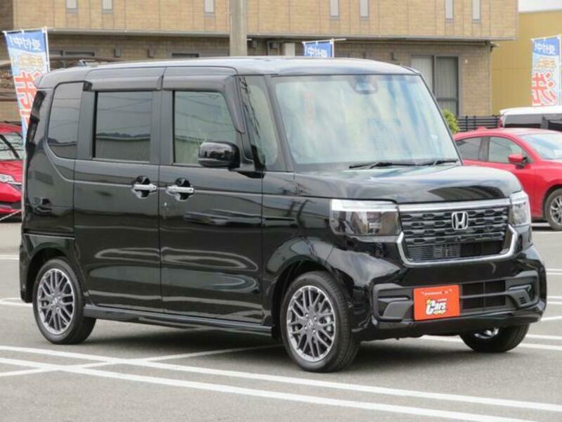 N BOX CUSTOM