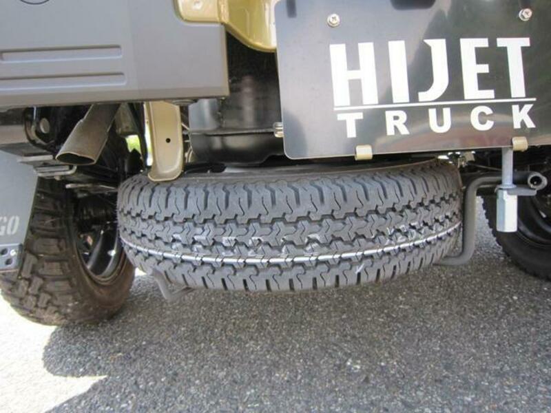 HIJET TRUCK