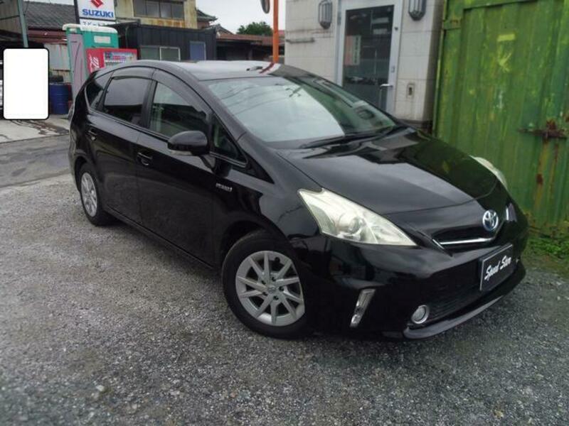 PRIUS ALPHA