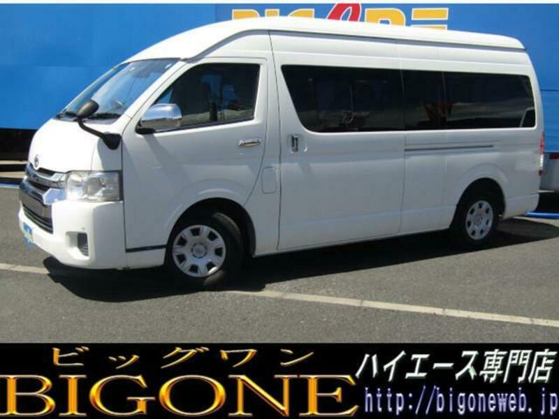 TOYOTA HIACE WAGON