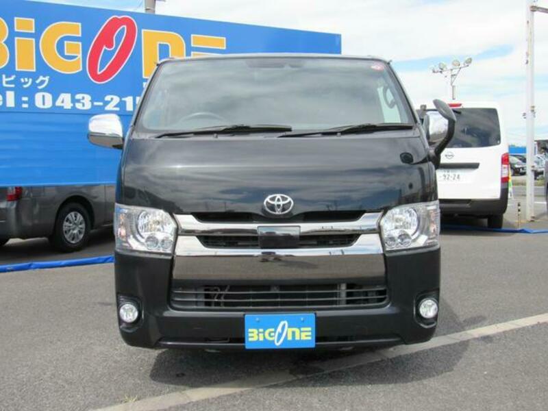 HIACE VAN