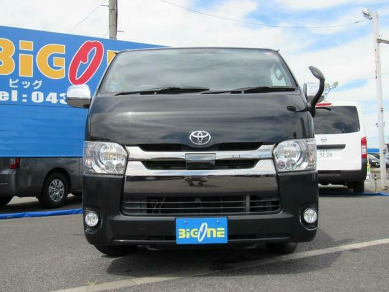 HIACE VAN
