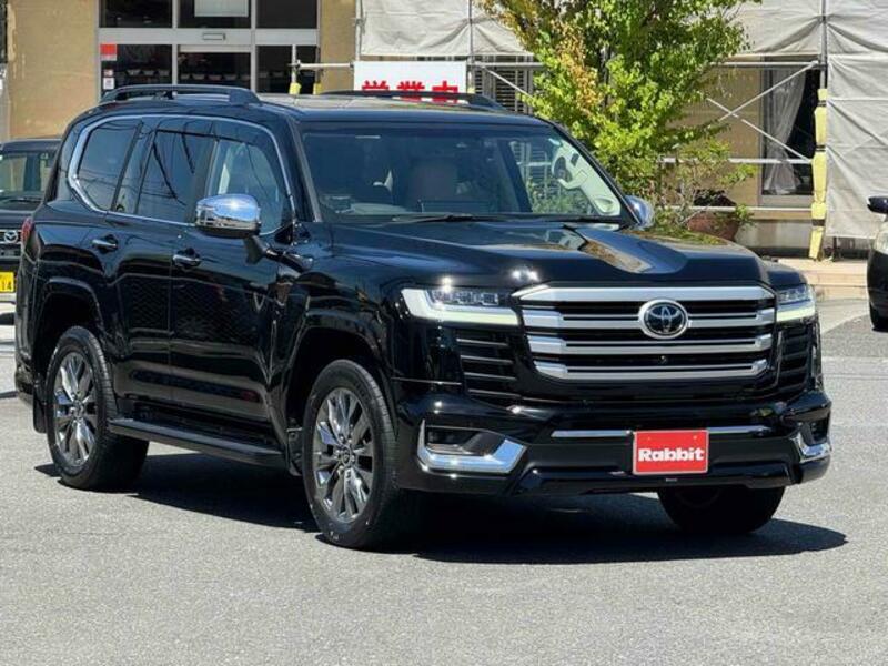 LAND CRUISER