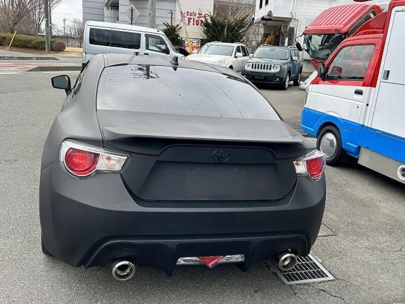 86