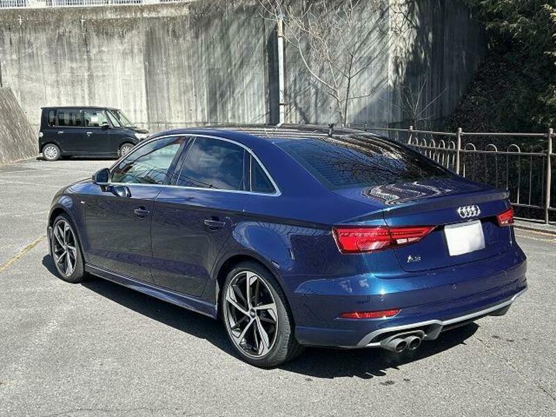 A3 SEDAN