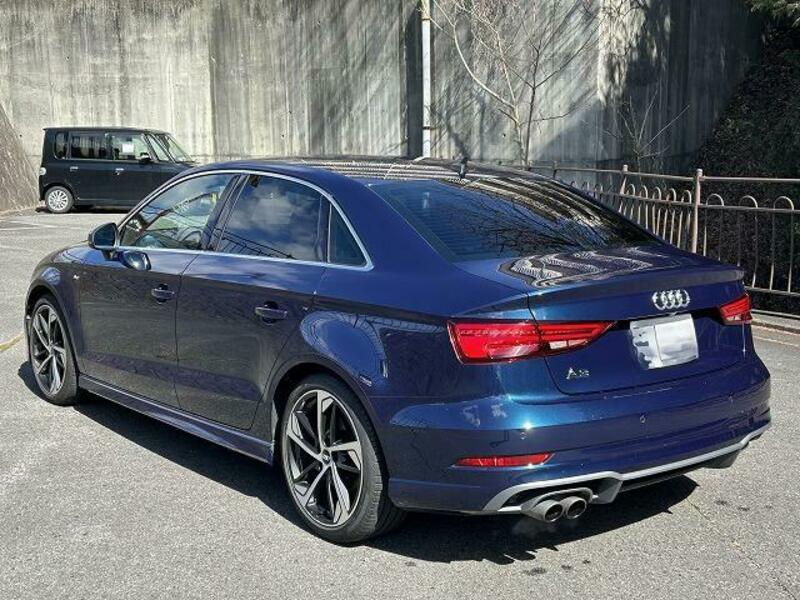 A3 SEDAN