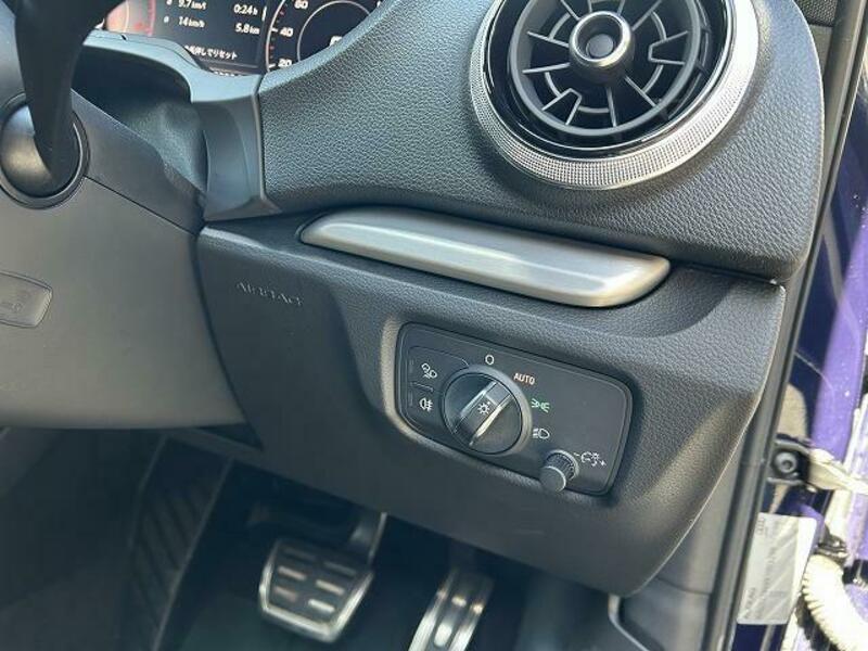 A3 SEDAN