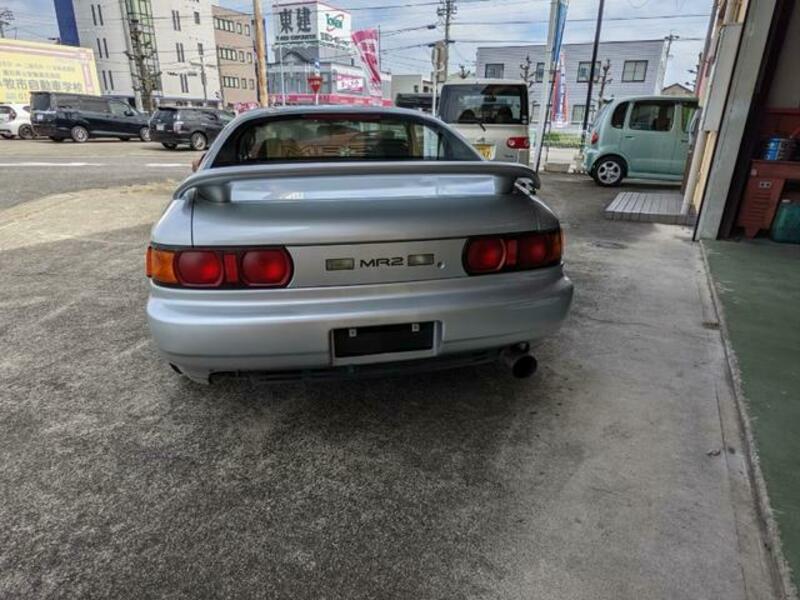 MR2
