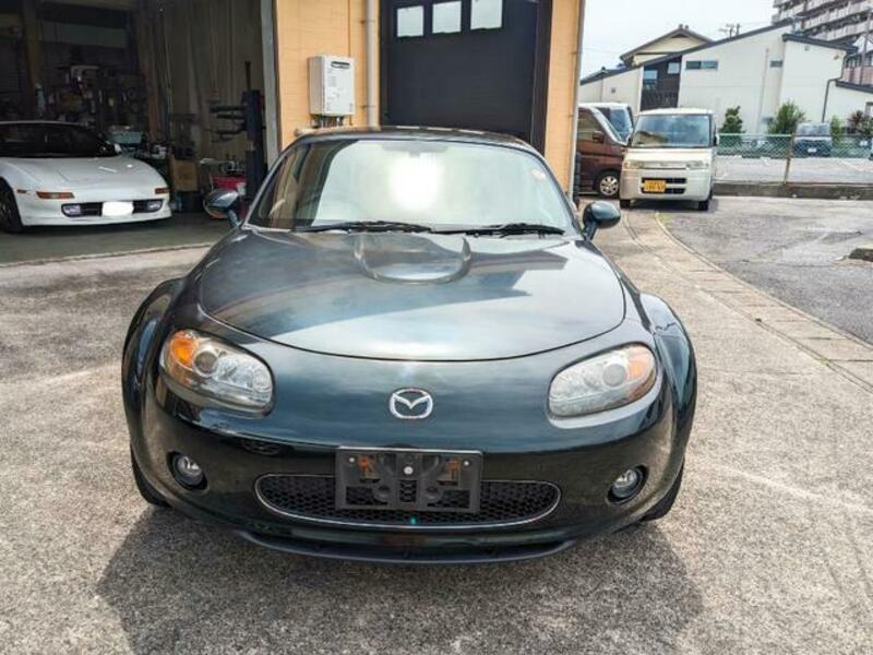 ROADSTER