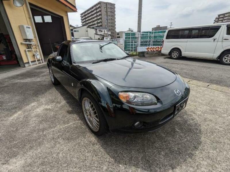 ROADSTER