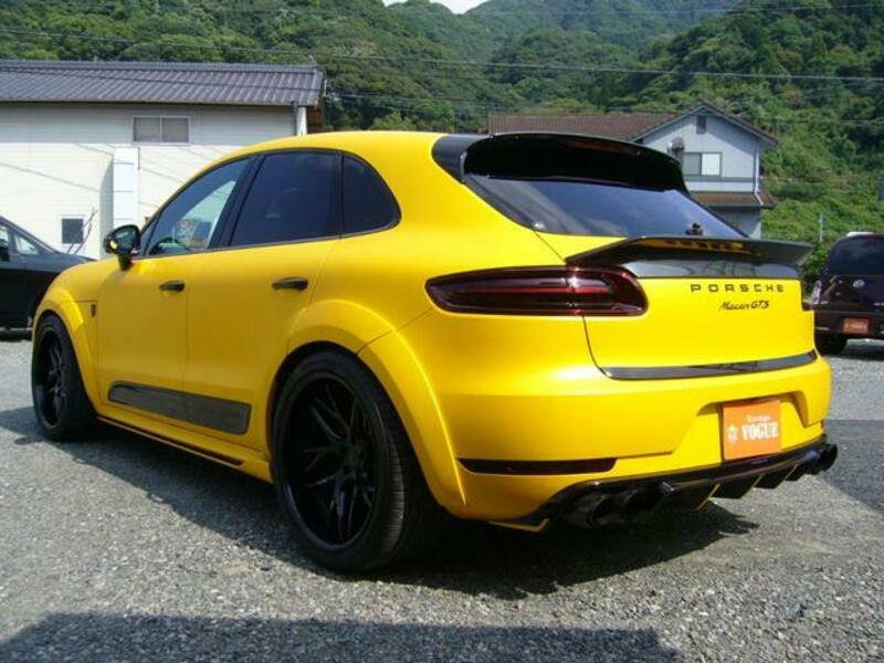 MACAN
