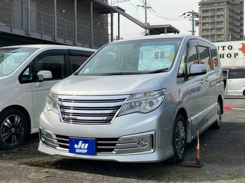 NISSAN SERENA