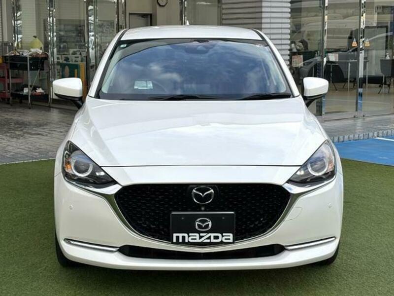 MAZDA2