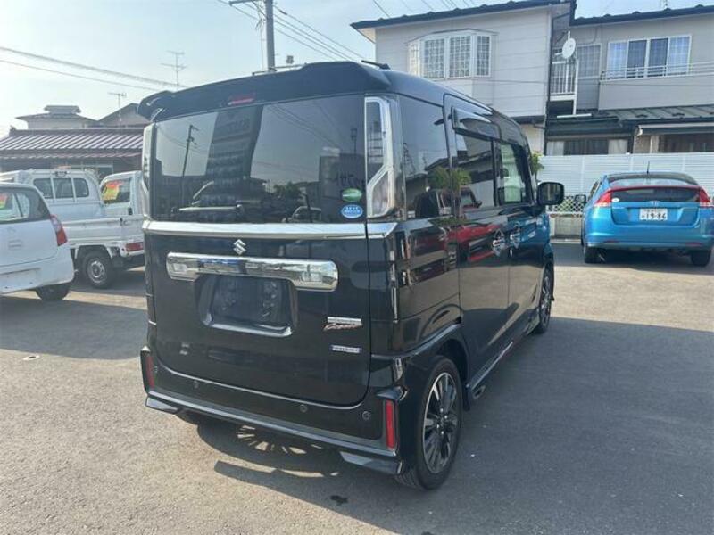 SPACIA CUSTOM