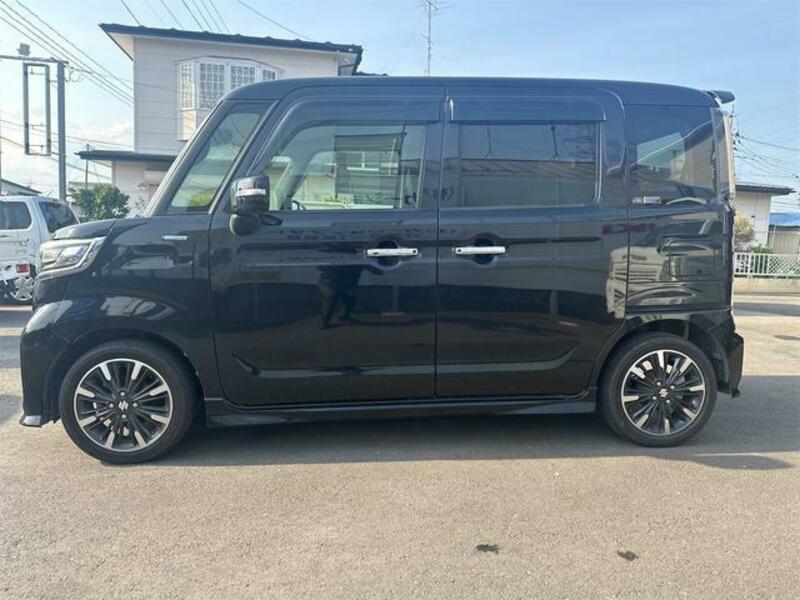 SPACIA CUSTOM