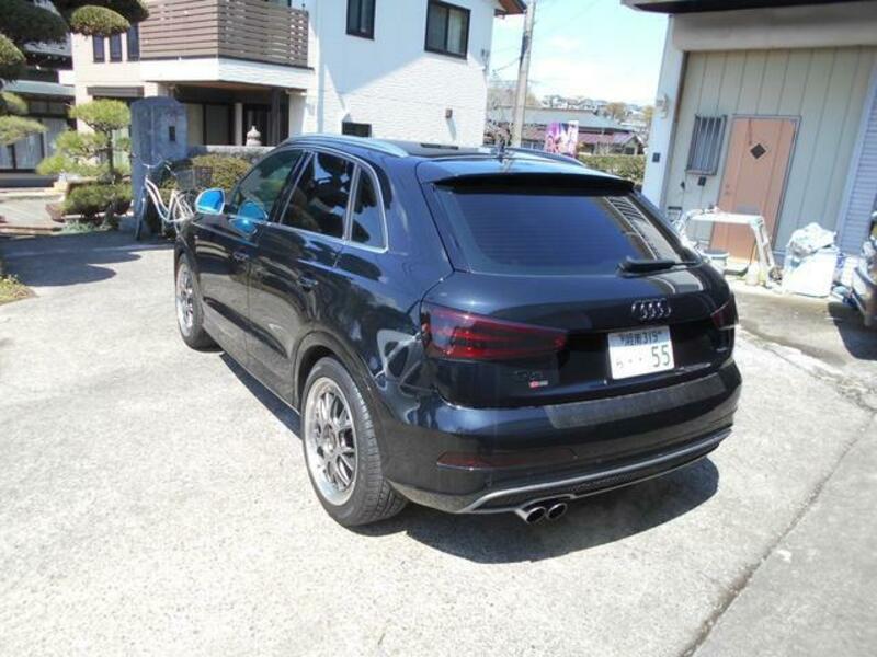 Q3