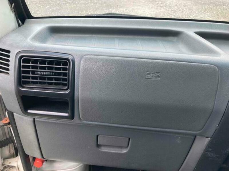 CLIPPER VAN