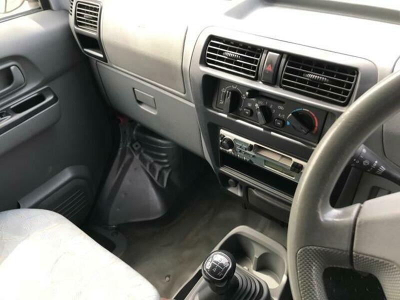 CLIPPER VAN