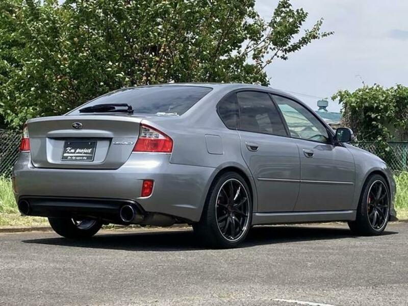 LEGACY B4