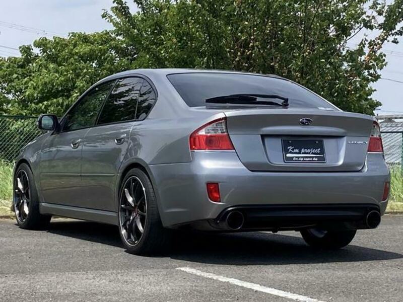 LEGACY B4