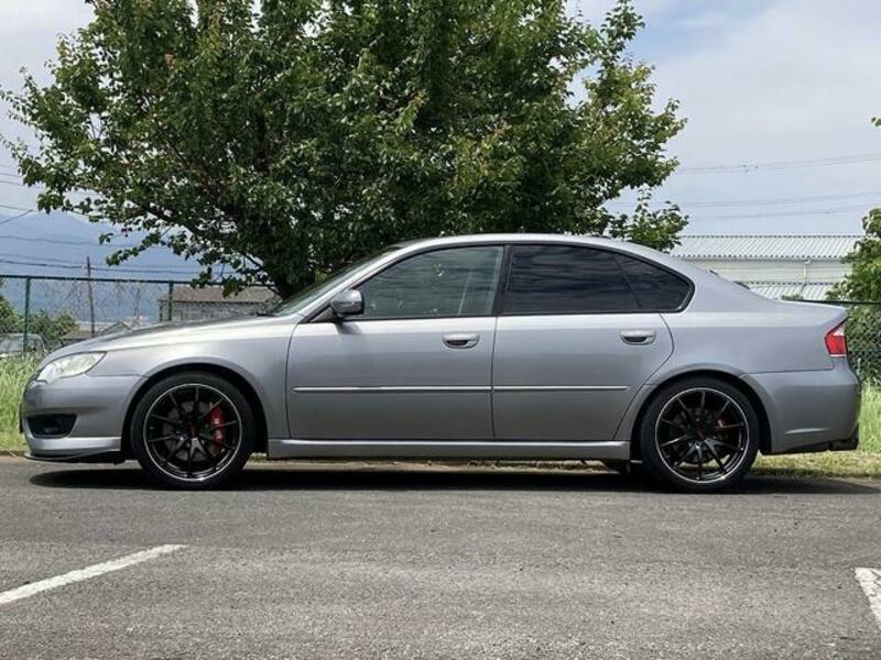 LEGACY B4