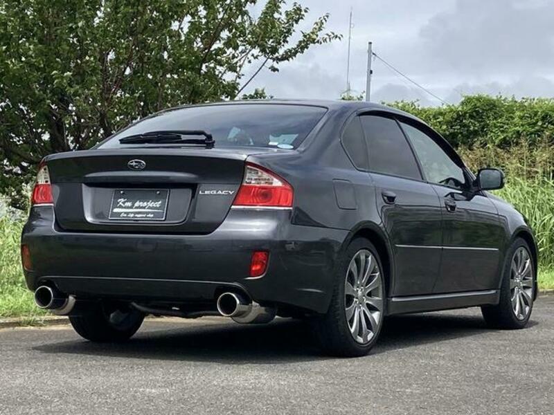 LEGACY B4