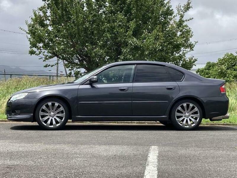 LEGACY B4