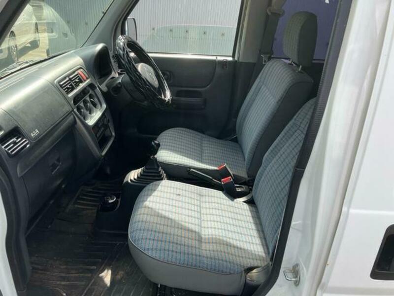 ACTY VAN