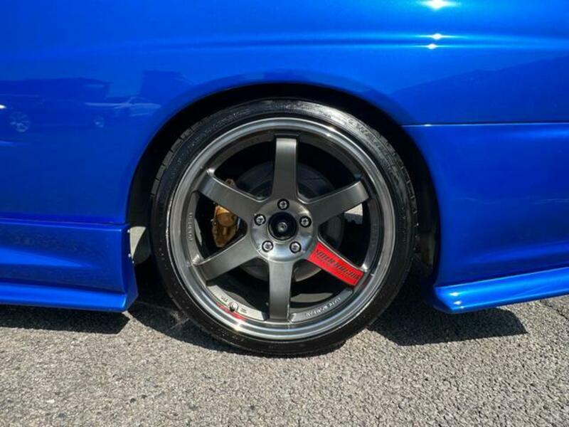 SKYLINE
