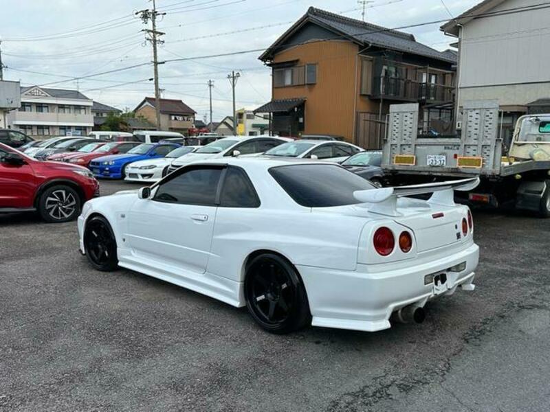 SKYLINE