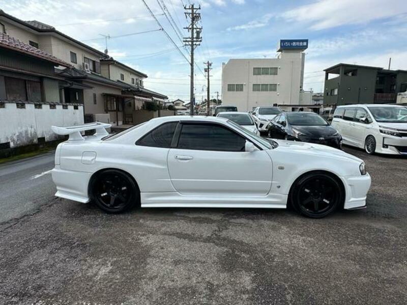 SKYLINE